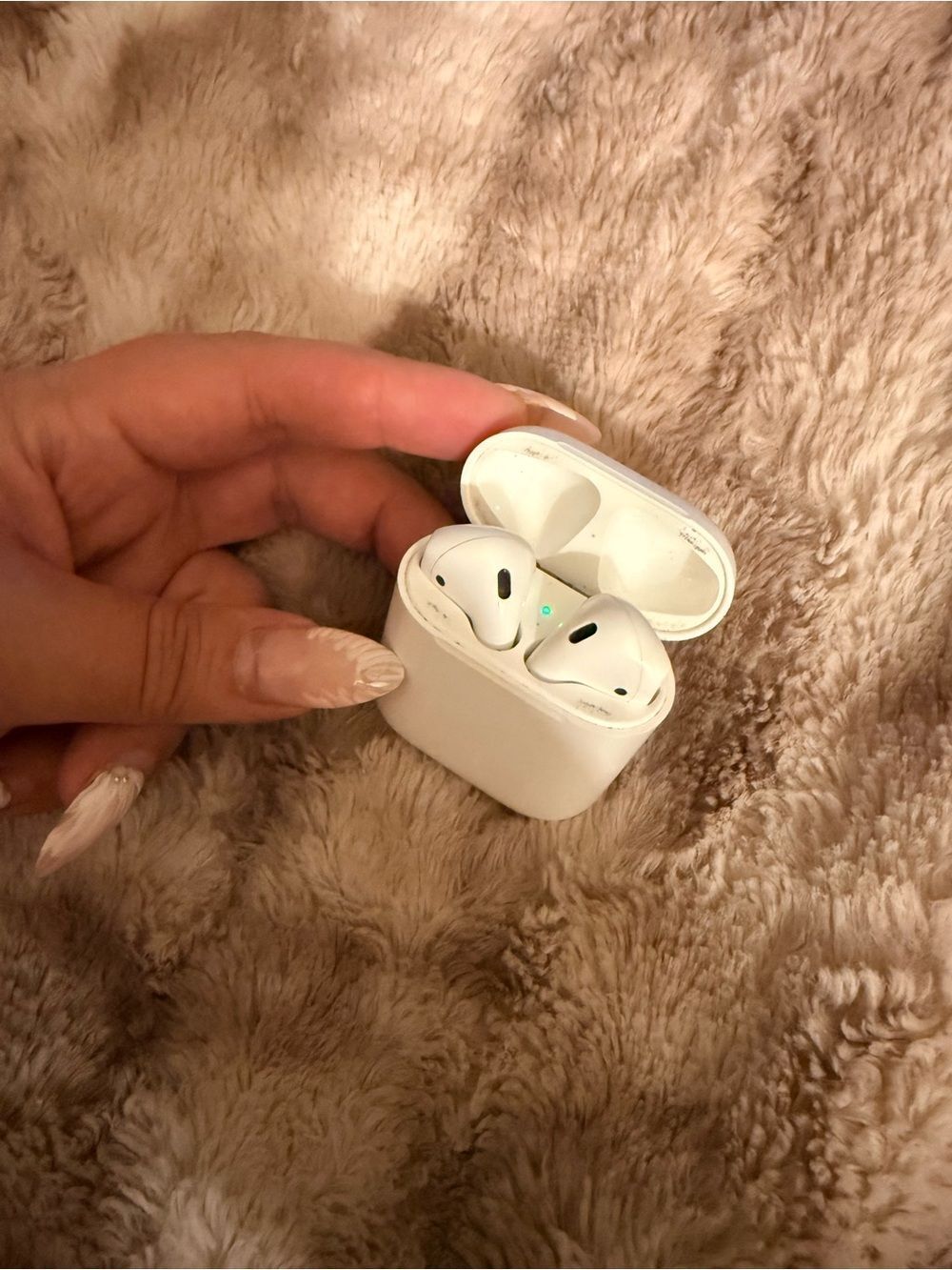 AirPods